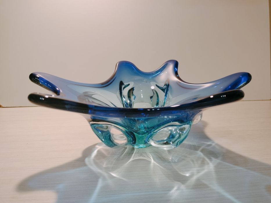 Niebieska patera misa szkło jak murano  waga 1389 g