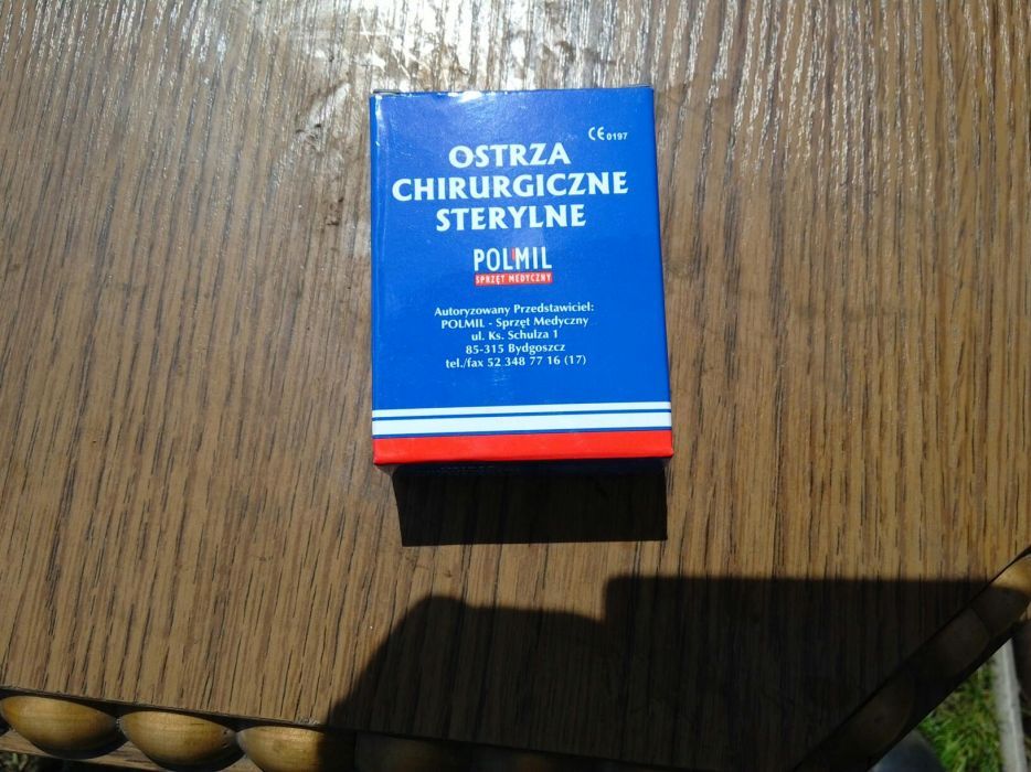 Ostrza chirurgiczne.