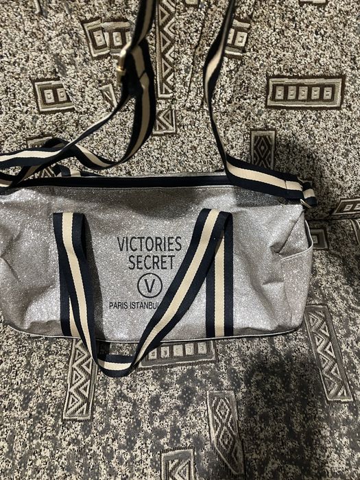 Продам сумку для фитнеса