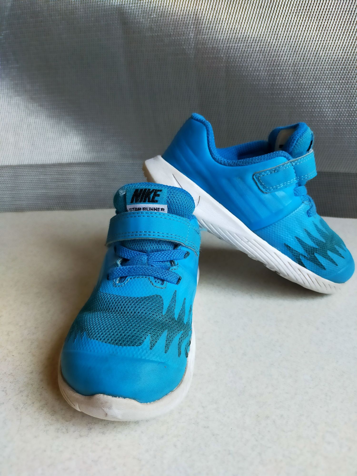 Nike Runner buty sportowe 25