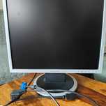 Monitor Samsung 940N + klawiatura