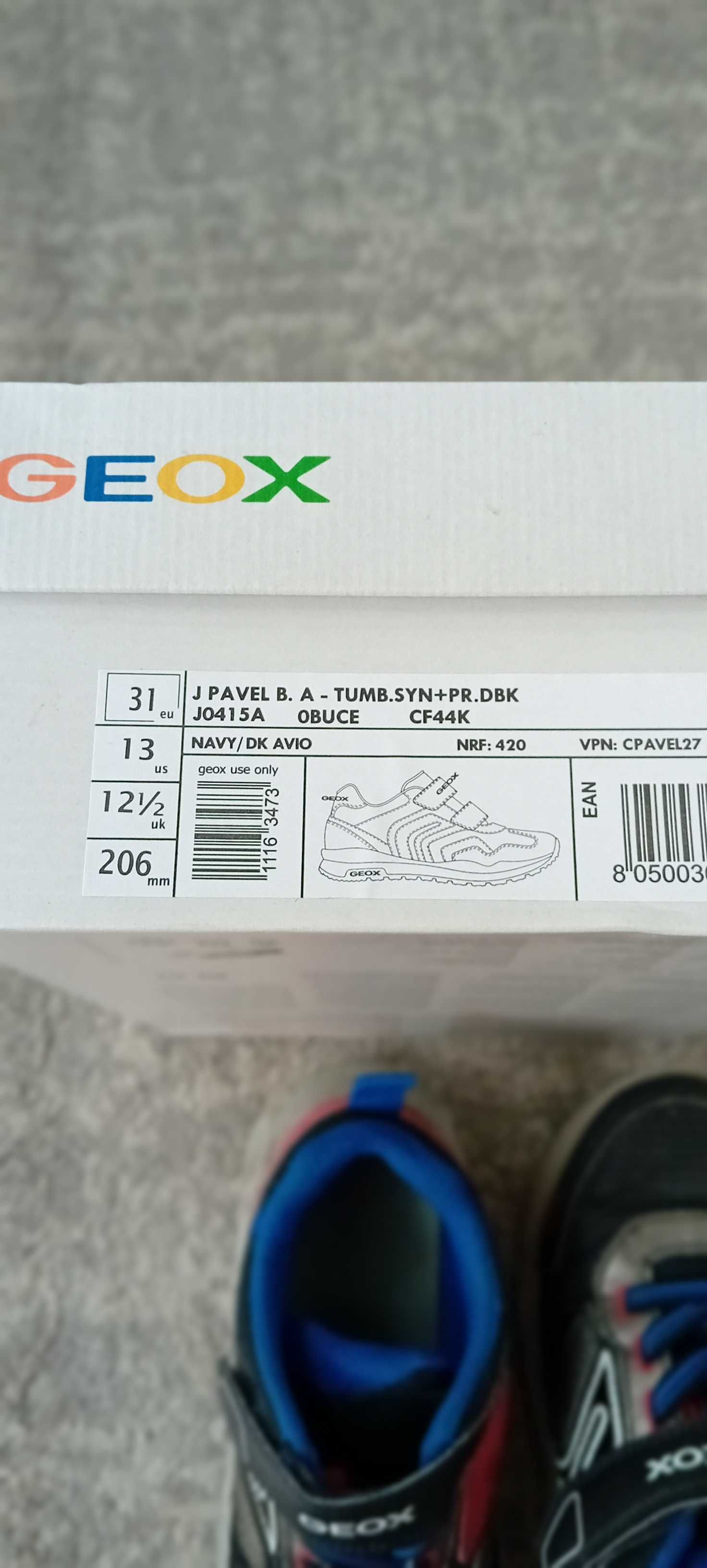 Buty Geox świecące 31