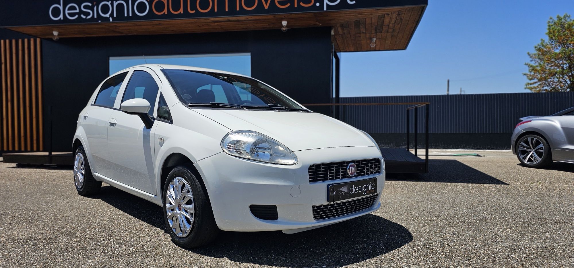 Fiat Grande Punto 99€/Mês - 1.3 Gasóleo
