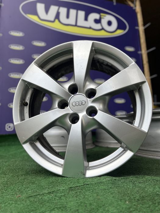 Диски 5/112 Audi R17 (J7,5-ET37) Титани