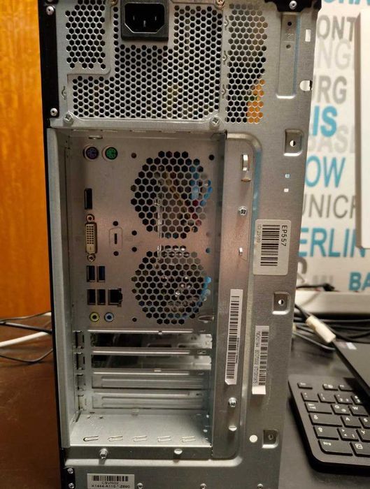 Fujitsu ПК i5 7500T – 8GB – 240GB M2 – 500GB HDD Win 11