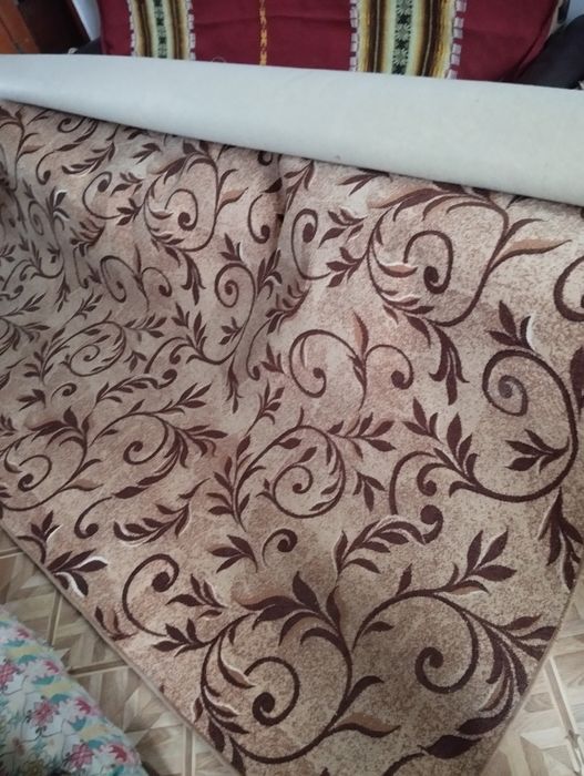 Ковролин с орнаментом