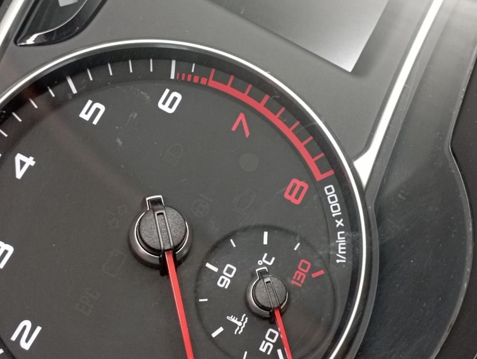 Quadrante / painel de instrumentos AUDI A1 Sportback (8XA, 8XF)