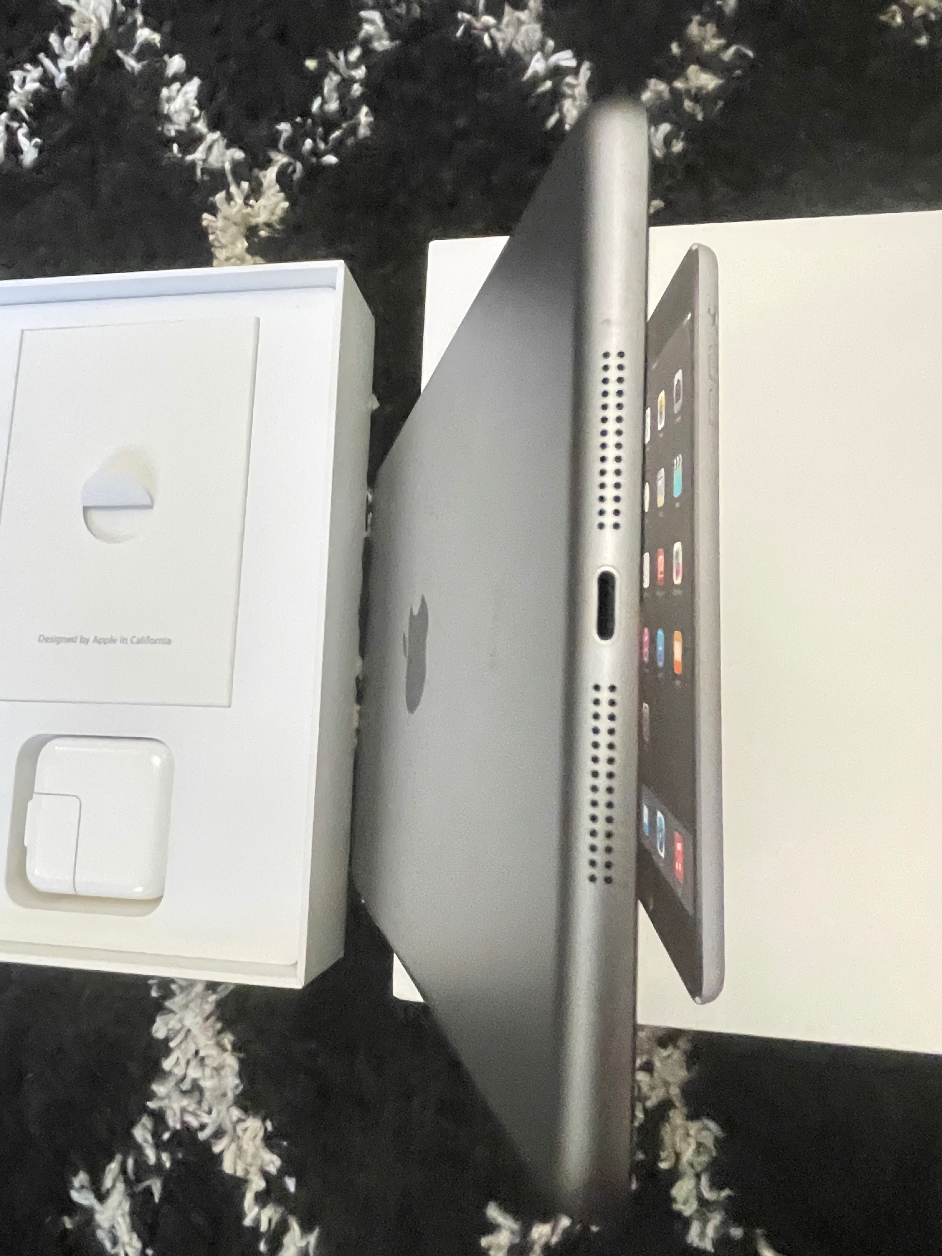 Apple      Ipad  Mini