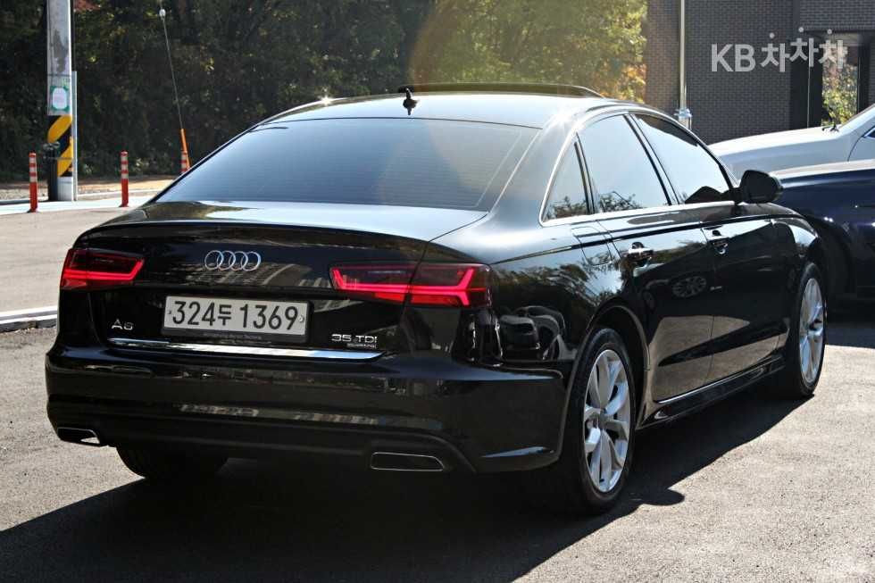 Автомобіль Audi A6 2018 року з Кореї