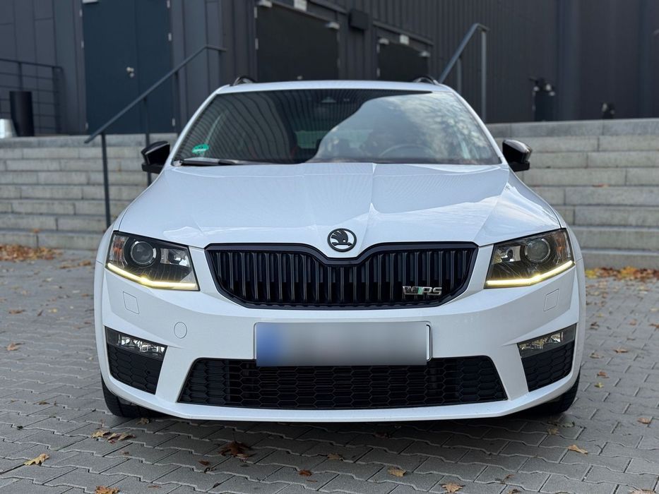 Skoda Octavia 2.0D 184PS VRS Panorama Mode Canton Full