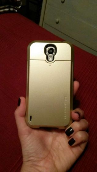 Vendo capa slim armor dourada para Samsung galaxy s4