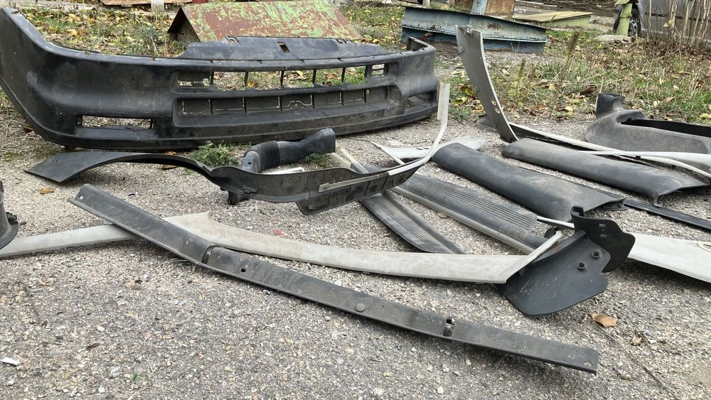 бампер + запчасти с салона Honda civic 4 ed квадрат