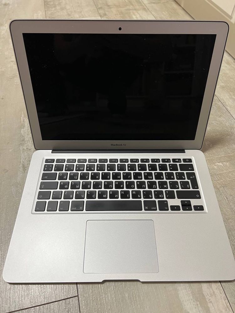 Macbook air 13 early 2014