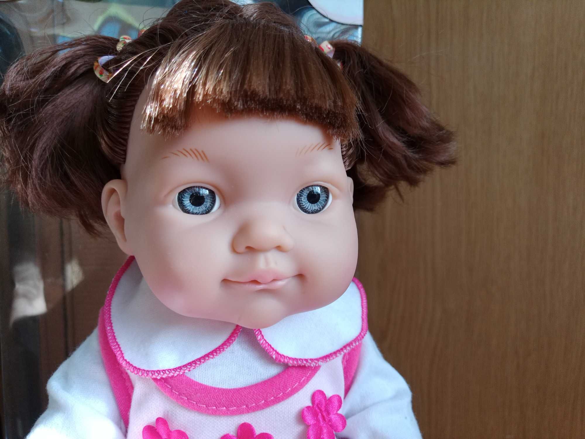 Кукла Anmiya, высота 35см, в коробке, почти  новая + еще одна кукла