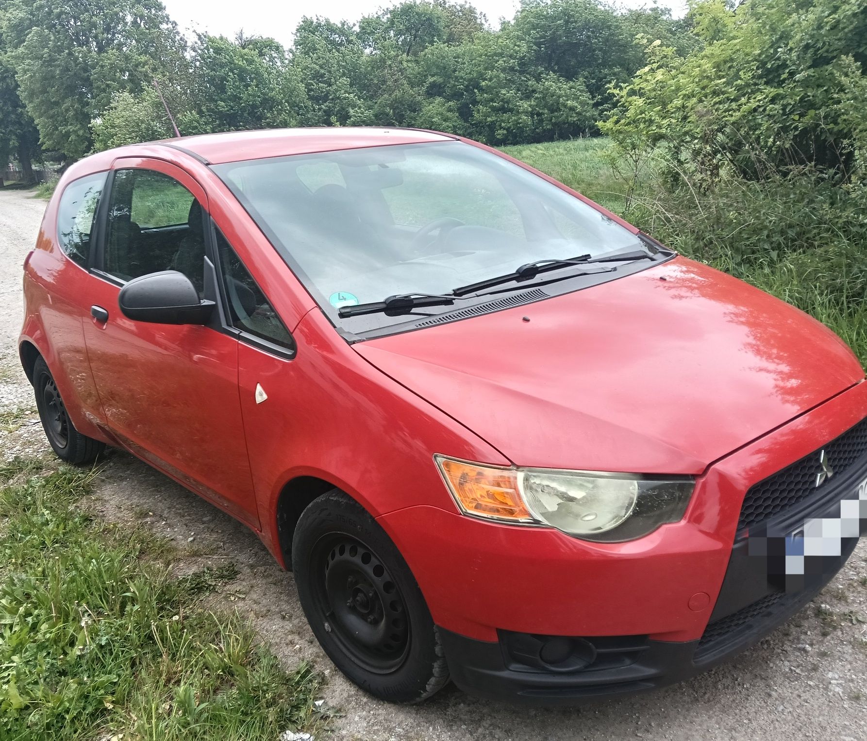 Mitsubishi Colt 1.1 benzyna niski przebieg