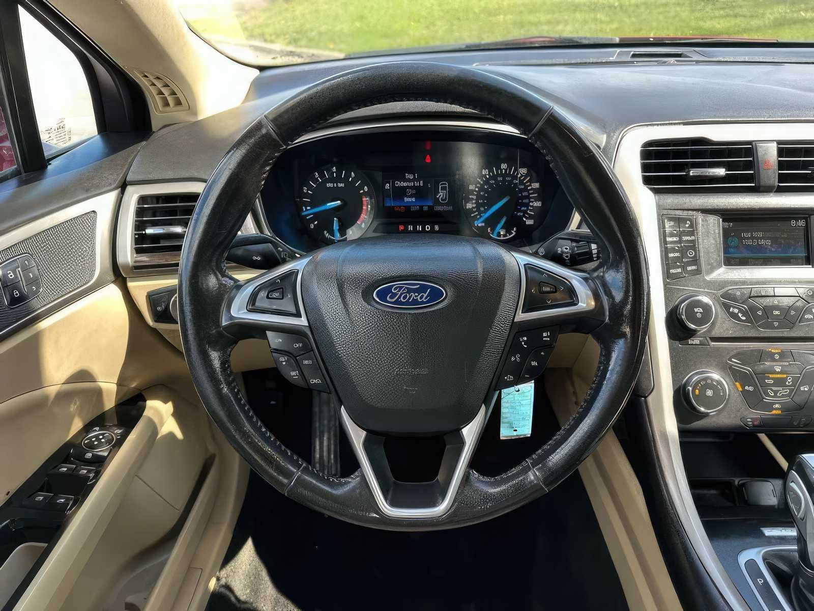 2015 Ford Fusion SE