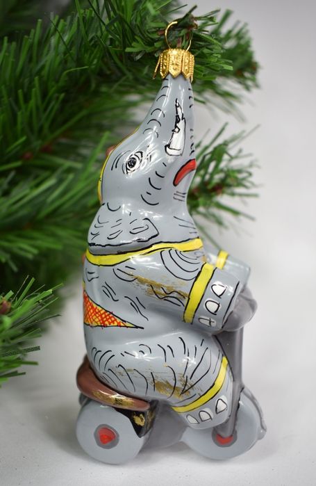 SILVERADO słoń na trójkołowcu szklana bombka