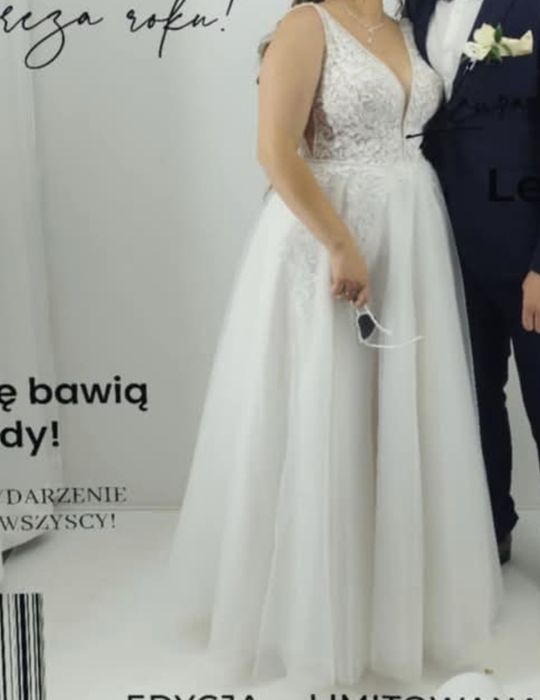 Piękna suknia ślubna