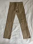 Jeansy „Levis”.