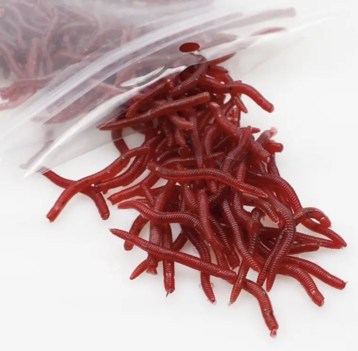 Чевряки для риболовлі 100 шт 4 см рыбалка приманка красные черви улов