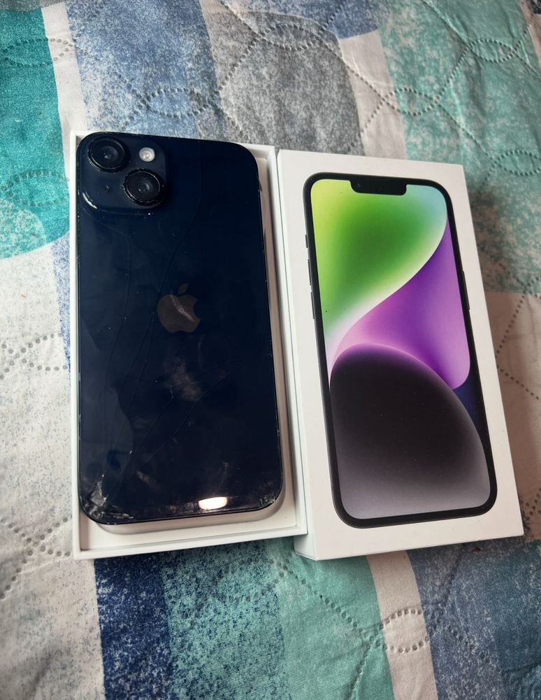 Продам iphone 14 128gb не вмикається на запчастини