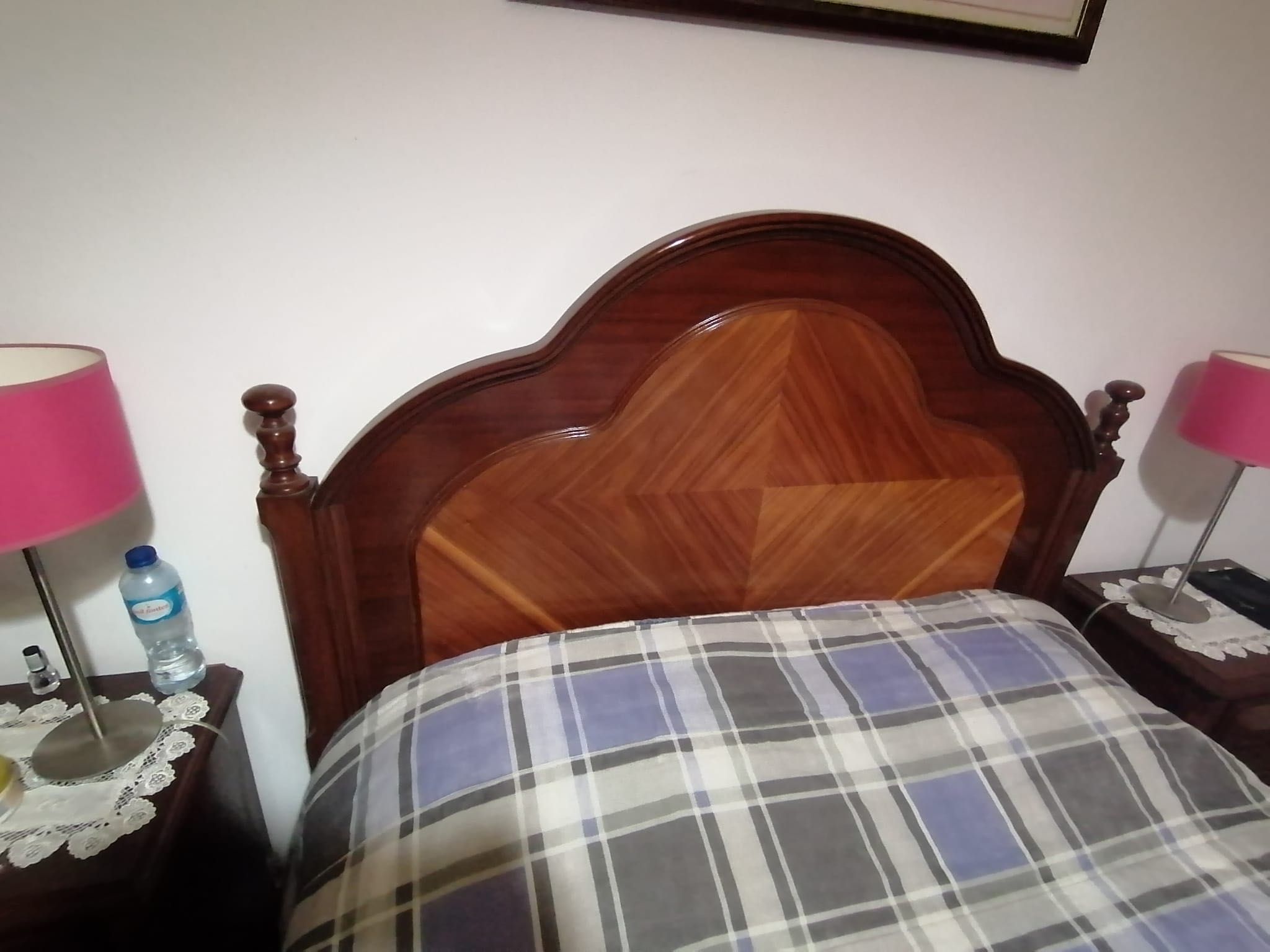 Móveis de Quarto Mogno e nogueira em  ótimo estado