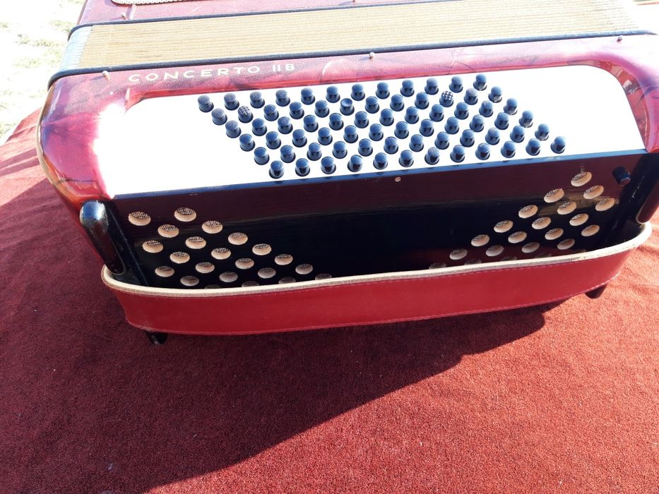 Akordeon   Hohner Concerto 2B 72 basy