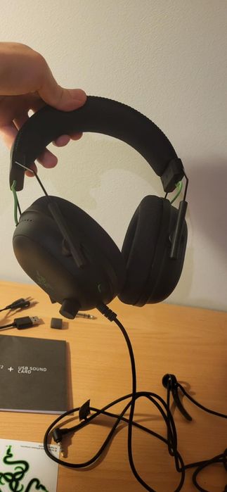 Słuchawki przewodowe nauszne Razer BlackShark V2 + USB card