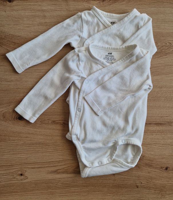 Komplet 2x białe body niemowlęce z długim rękawem H&M 62
