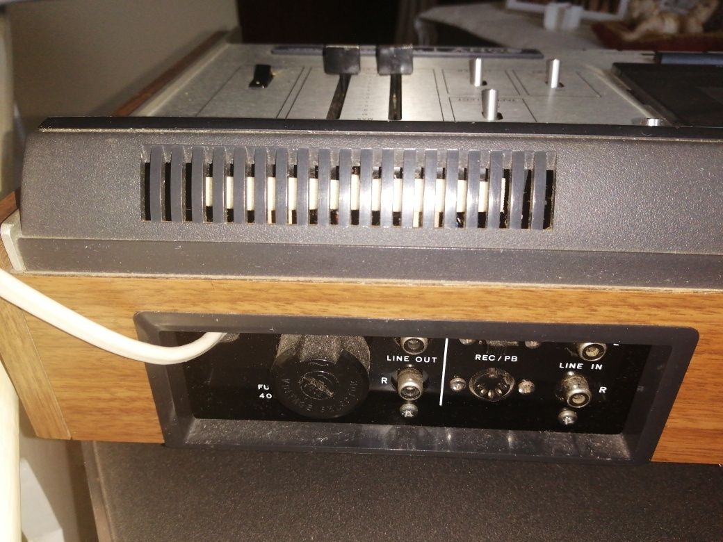 Tape deck Sony anos 70