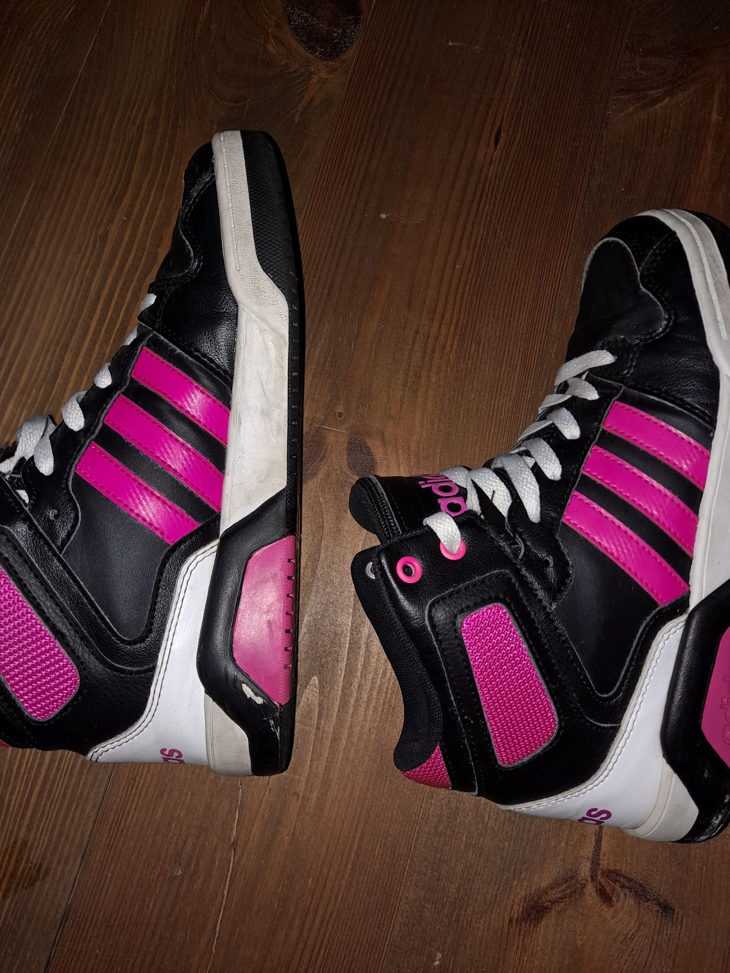 Adidas sneakersy buty młodzieżowe 37,5