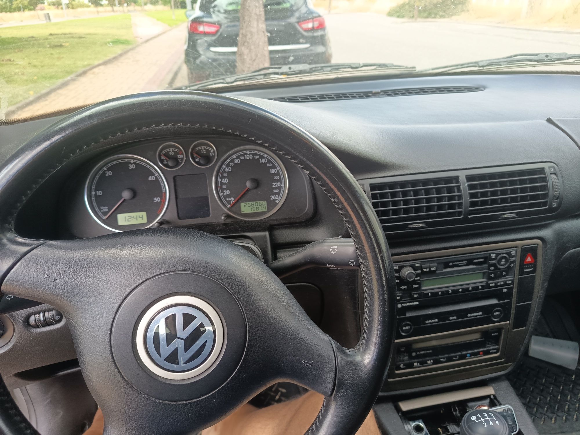 PASSAT TDI 130 CV 258000 KMS C/TECTO ABRIR