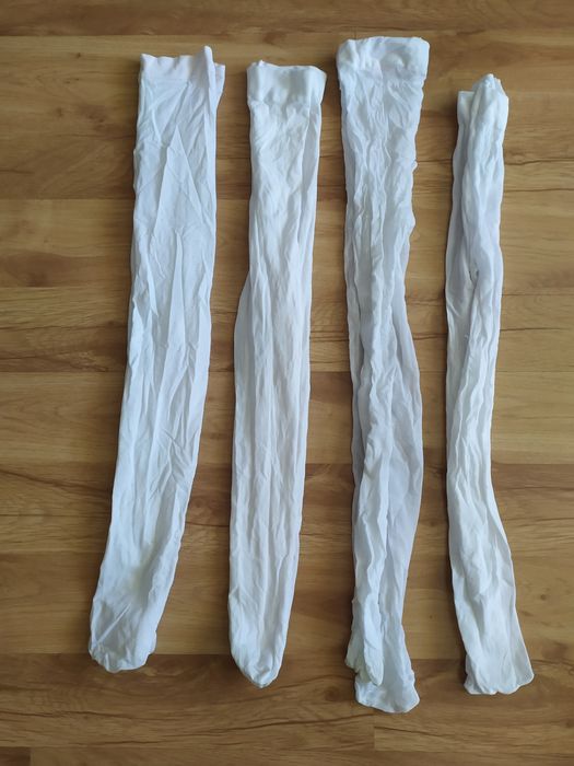 Białe rajstopy rozmiar 122