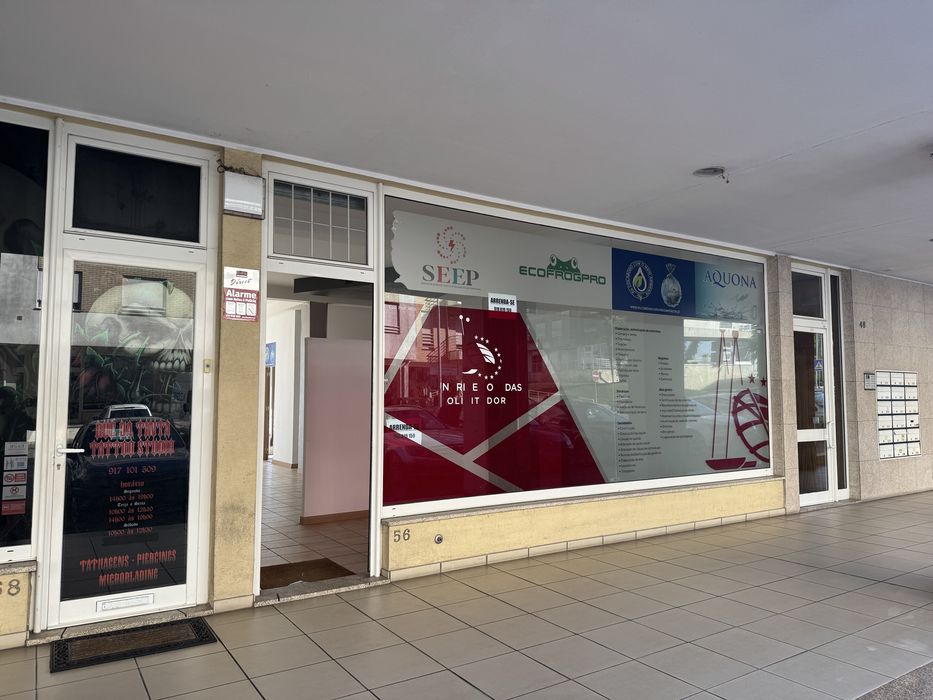 Loja em Zona Comercial junto ao Suil Park