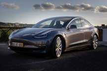 Tesla Model 3 Dual motor PERFORMANCE