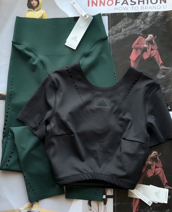 Топ і легінси Adidas