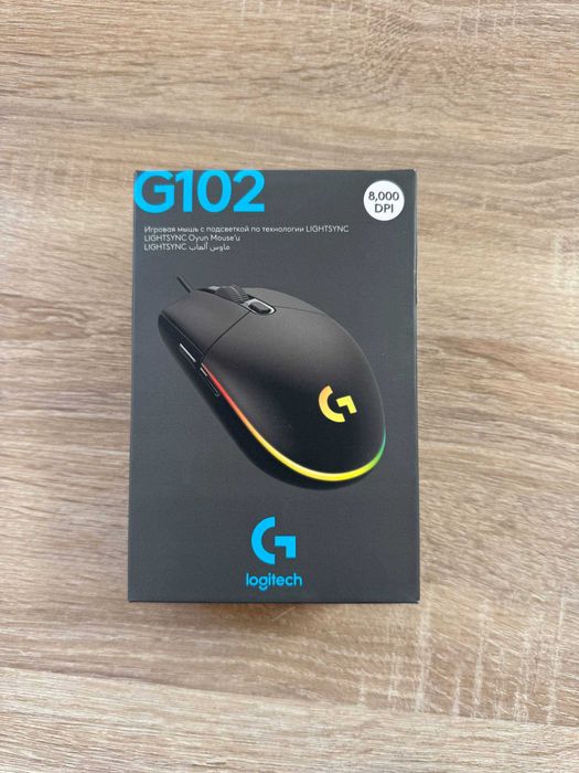 Продам майже нову ігрову дротову миш Logitech G102 Lightsync
