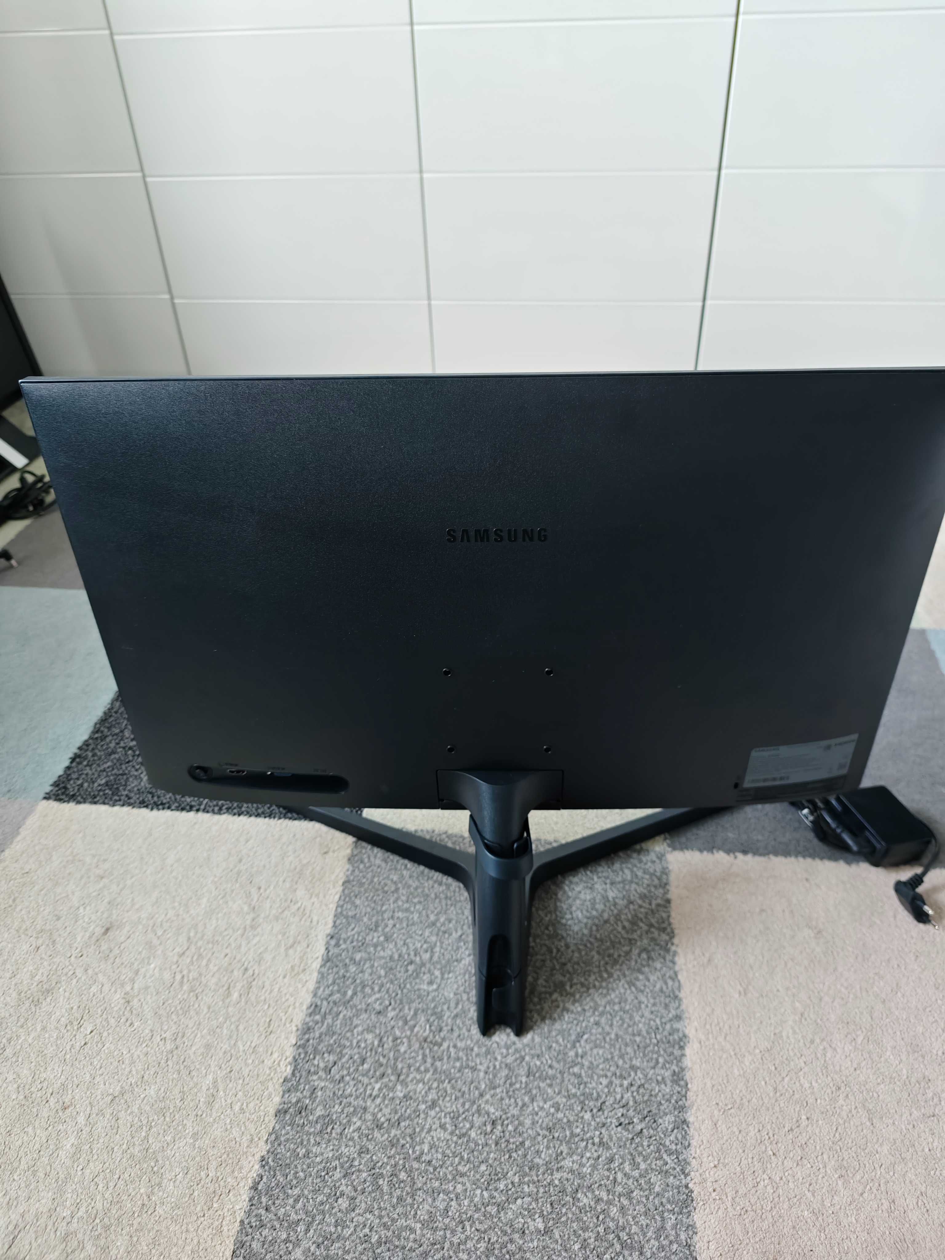 Монитор 27" Samsung 27" IPS - матриця.