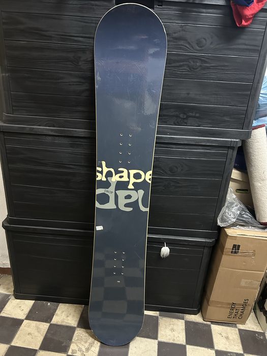 Nowa deska snowboardowa