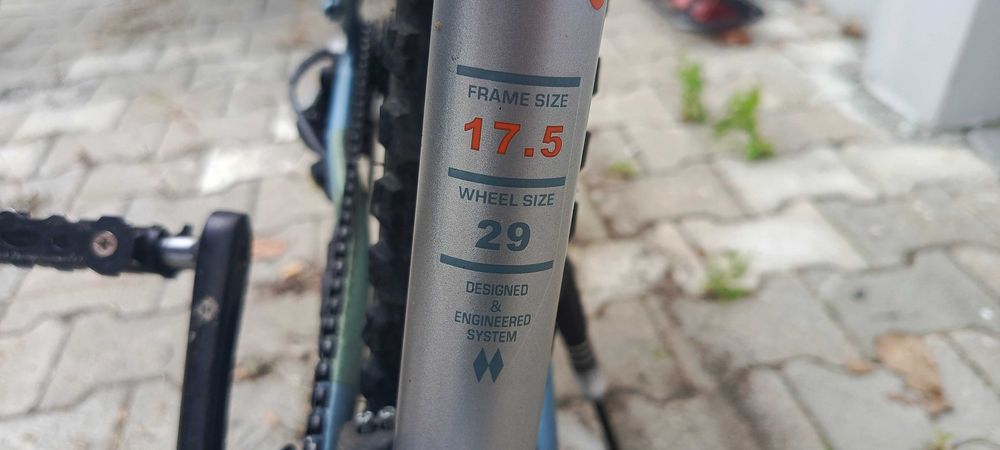 Rower elektryczny TOTEM 17,5 29