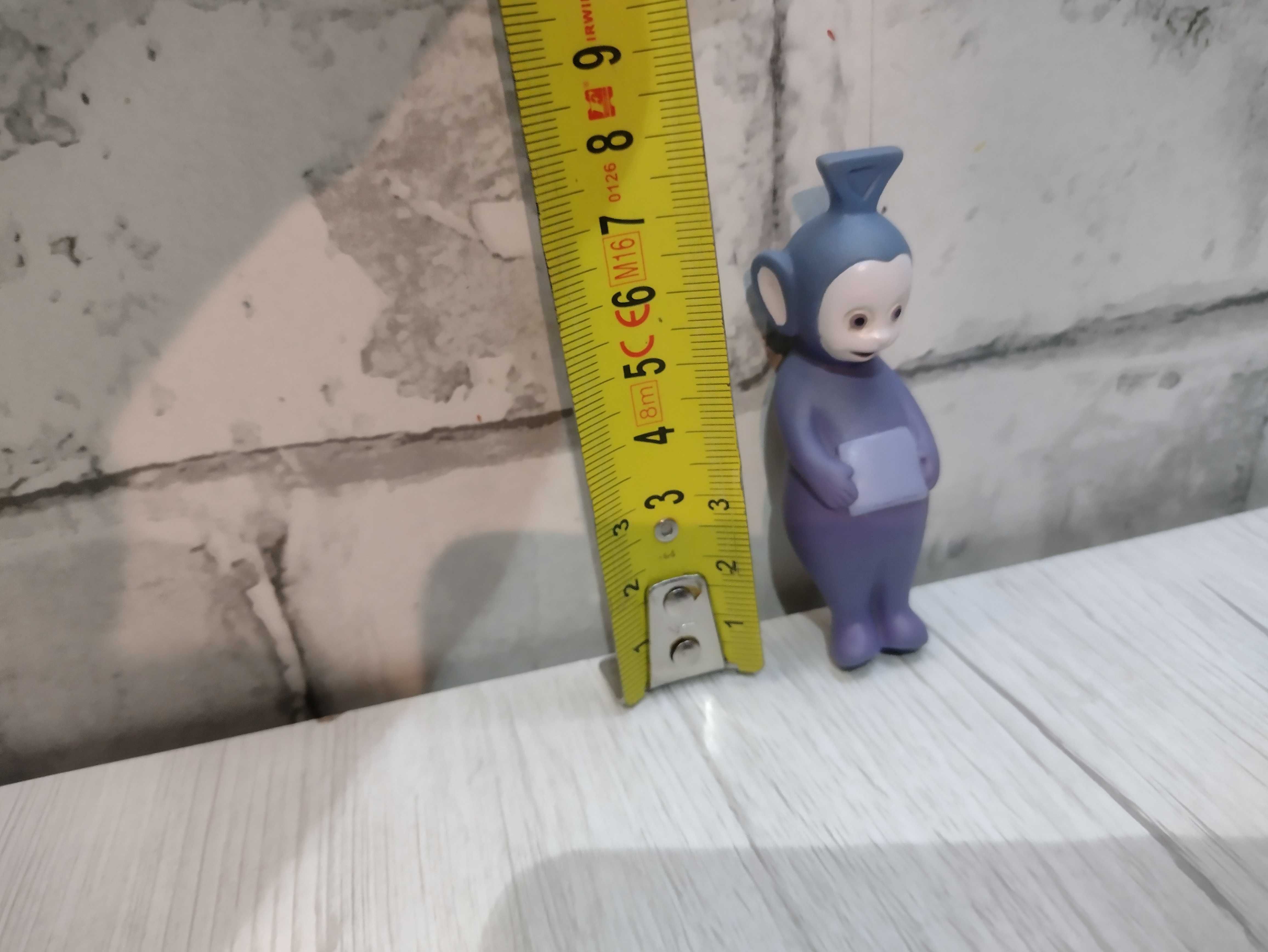 Teletubbies Teletubisie figurka Tinky-Winky fioletowy Teletubiś z gumy