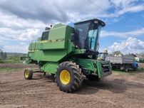 Комбайн John Deere 1166 HillMaster (1990)