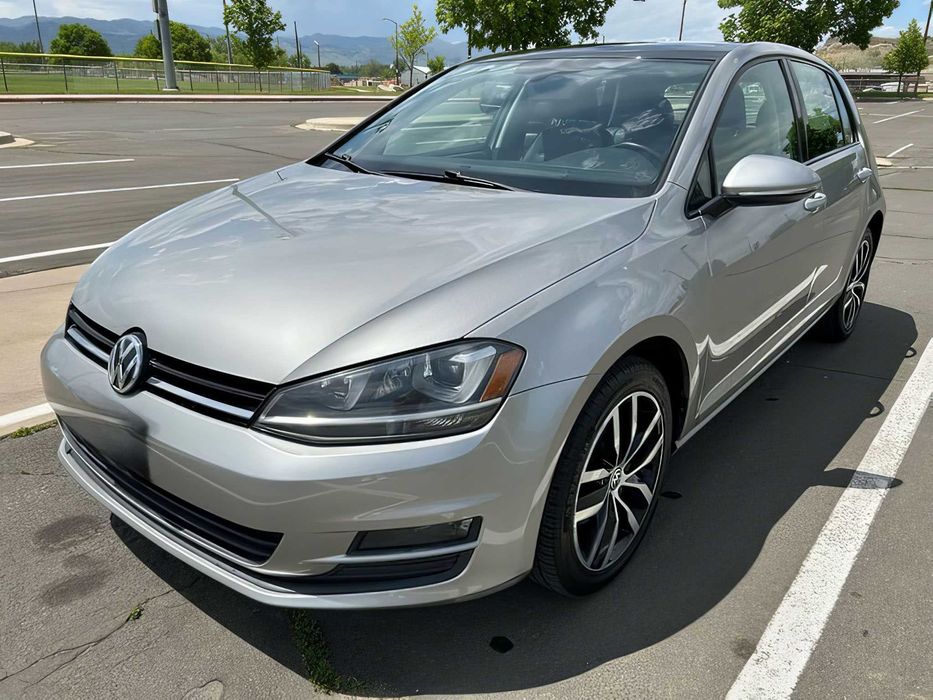 Volkswagen Golf      2016