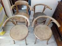Zabytkowe krzesła do remontu