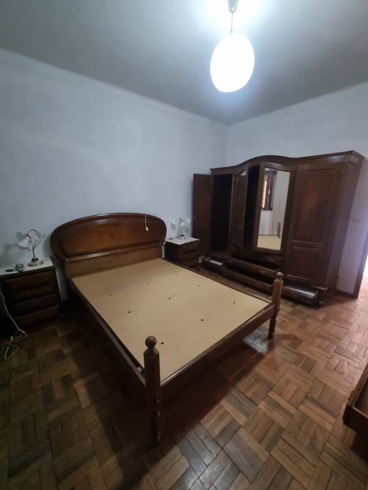 Quarto completo usado