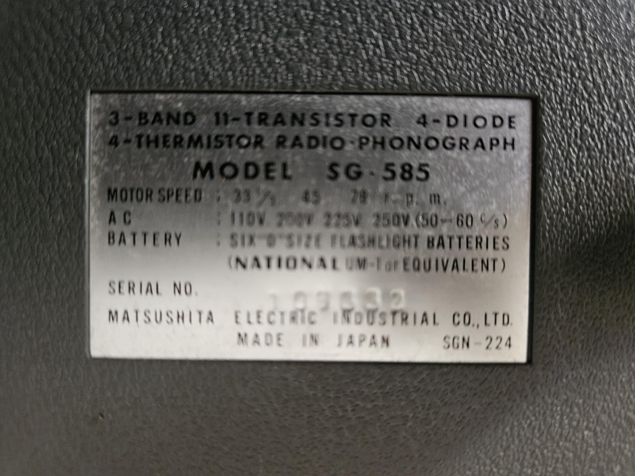 National SG-585 – Gira-discos Portátil Vintage