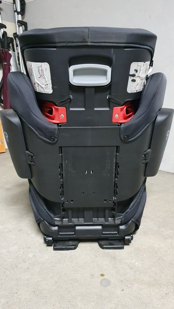 Cadeira de criança 3 aos 12 anos com isofix