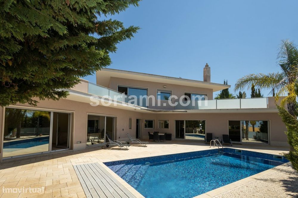 Moradia Isolada T3+1 Venda em Albufeira e Olhos de Água,Albufeira