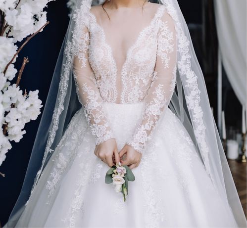 Продам свадебное платье Roksolana Novak Design