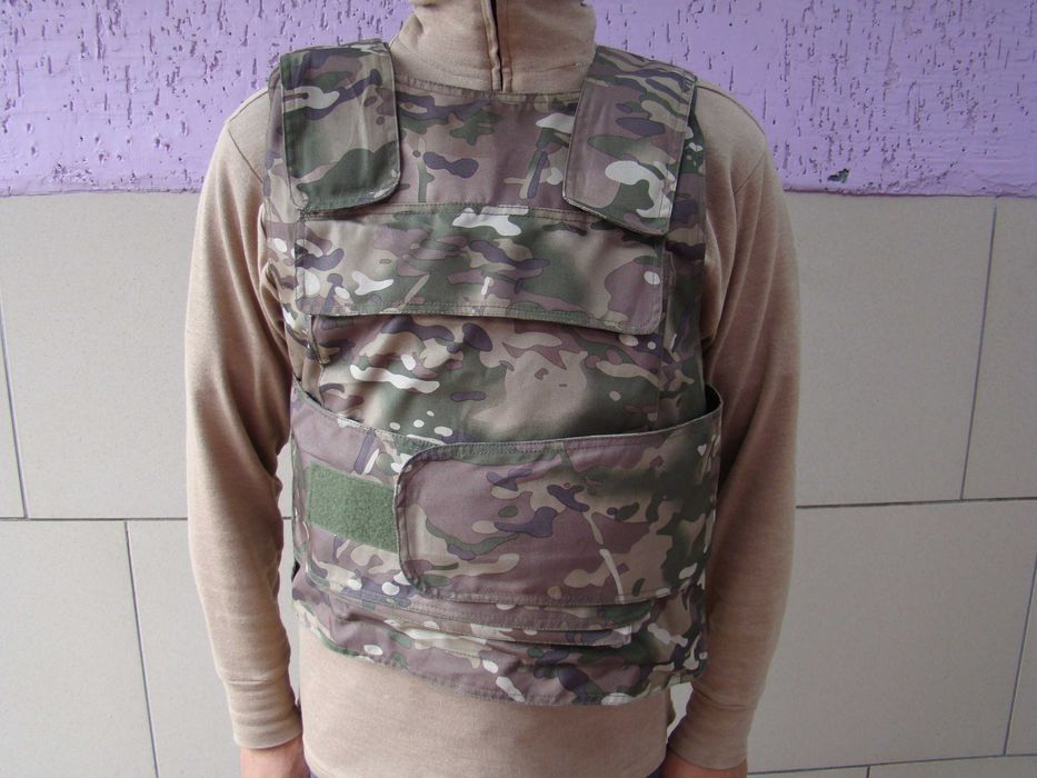 Плитоноска в расцветке Мультикам.